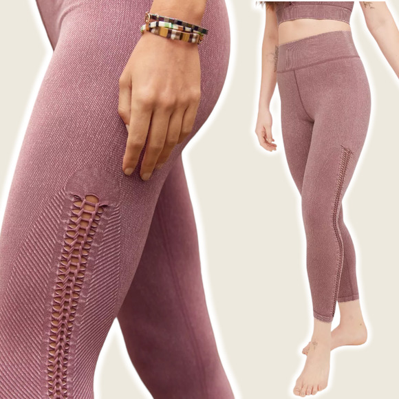 aerie Pants - AERIE Offline Hi-Rise Seamless Macrame 7/8 Legging Sz Medium